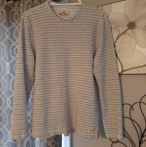 Hollister long sleeve shirt